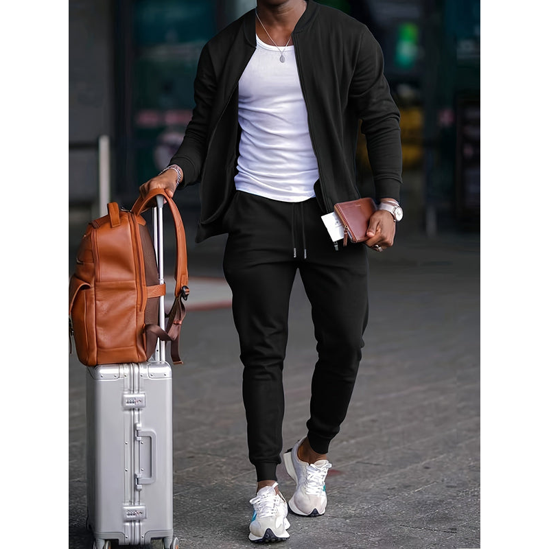 Heren trainingspak – Getailleerd model – Lichtgewicht materiaal – Stijlvolle look