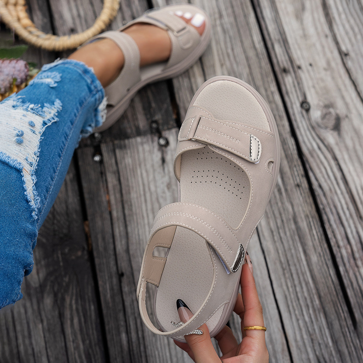 Damessandalen – Ademend materiaal – Orthopedisch comfort – Flexibele zool