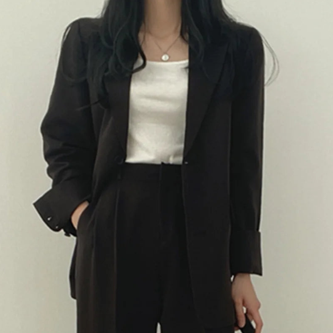 Damesoutfit – 2-delig pak – Comfortabele pasvorm – Professionele stijl