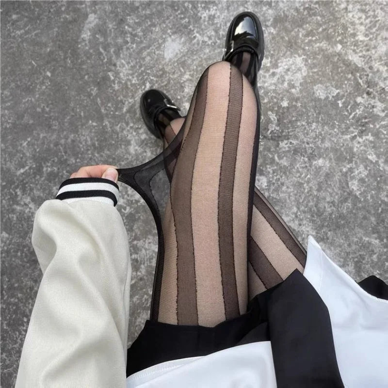Dameslegging – Verticale strepen – Beenverlengend effect – Hoogwaardig materiaal