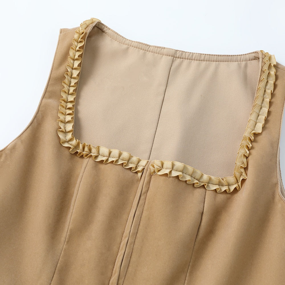 Dirndl met luipaardprint in kaki – Oktoberfest | Een wild statement in moderne traditionele stijl
