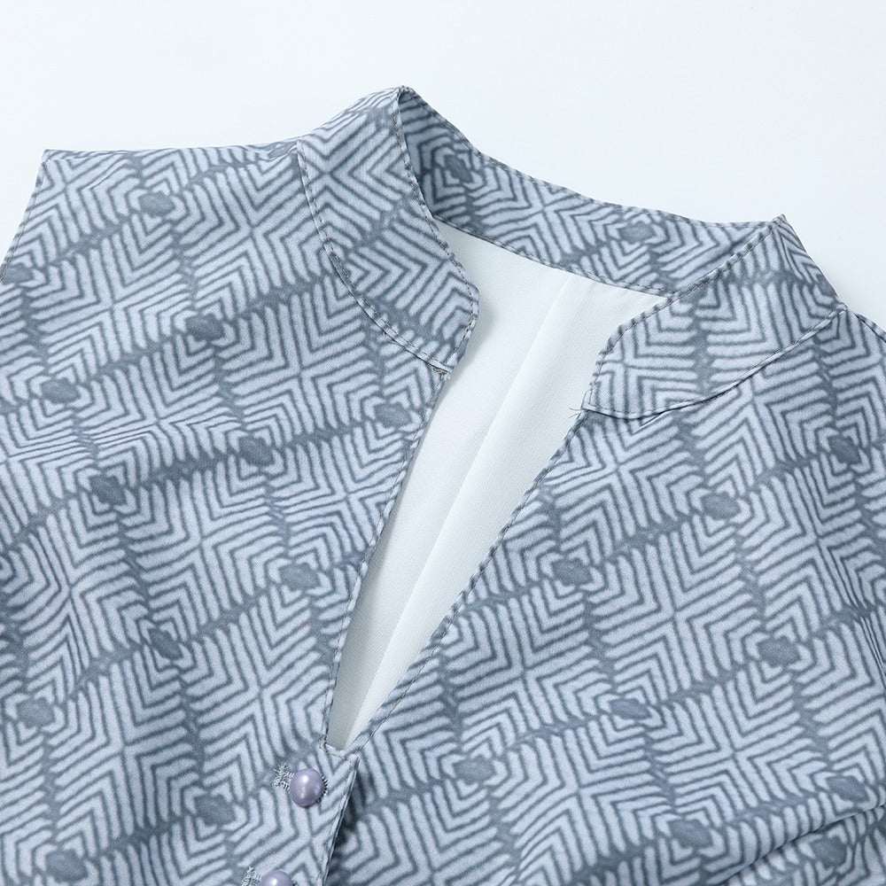 Elegante dirndljurk in grijs – Oktoberfest | Stijlvolle traditionele jurk met schort