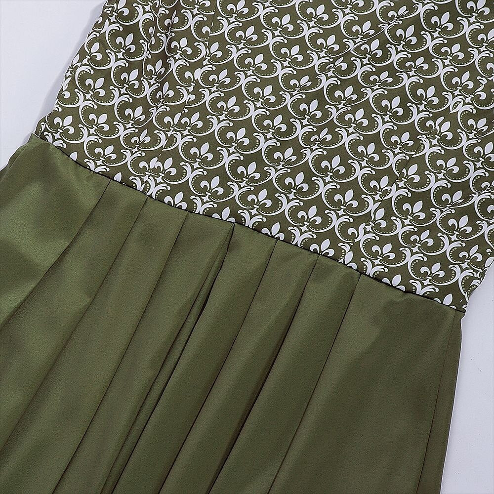 Geborduurde dirndljurk in het groen – Oktoberfest | Elegante traditionele jurk met schort