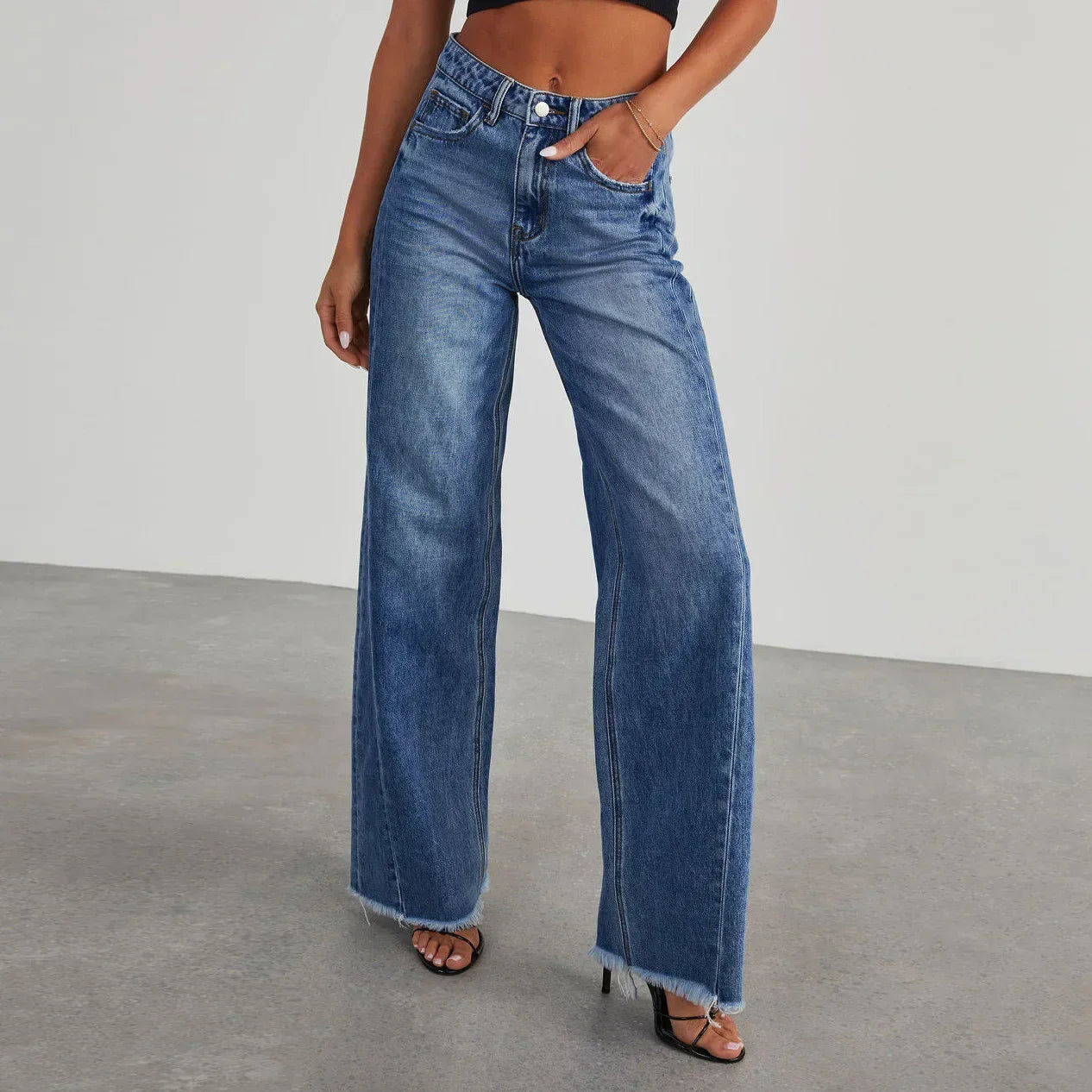 Damesdenim – Wijde pasvorm – Grijs gewassen look – Duurzaam materiaal