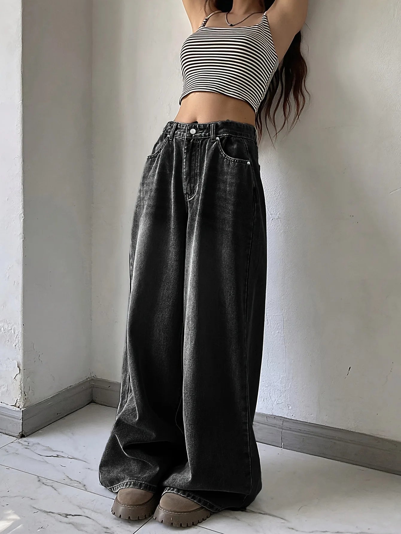Damesjeans – Losse pasvorm – Wijde pijpen – Klassiek ontwerp