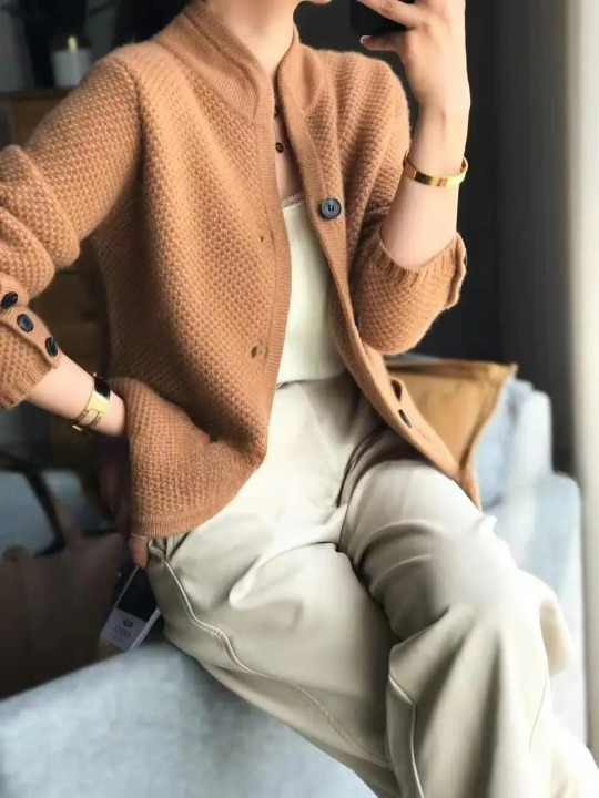 Tessa | Damesjas van puur, zacht wol-mix