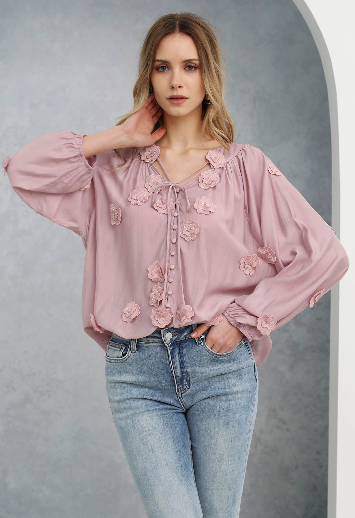 Mila - Kanten bloemetjes blouse