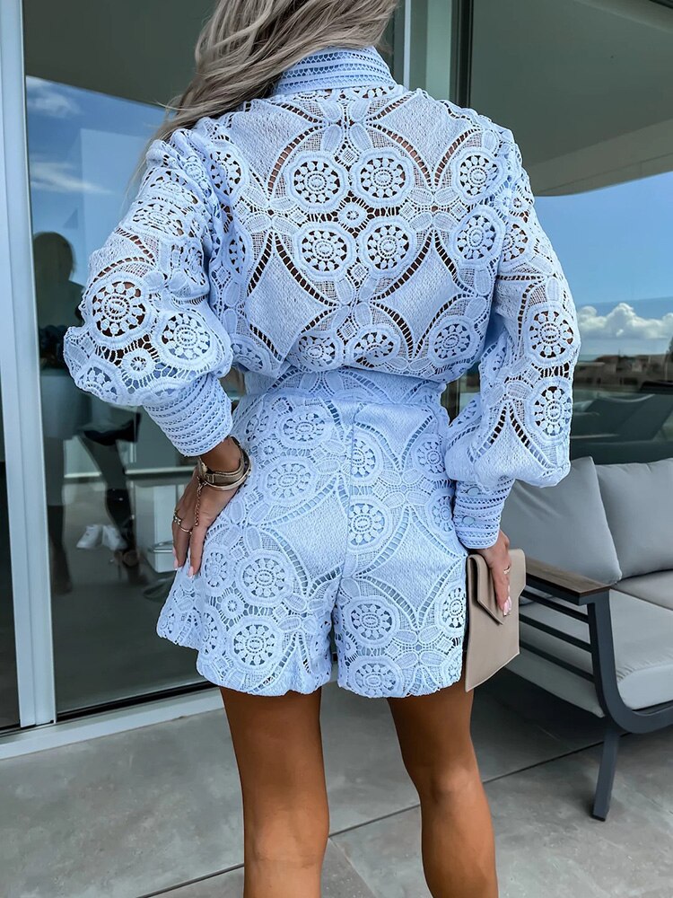 Variant image for Zomerset | Kanten Blouse en High-Waist Short voor Dames | Fayenne-9