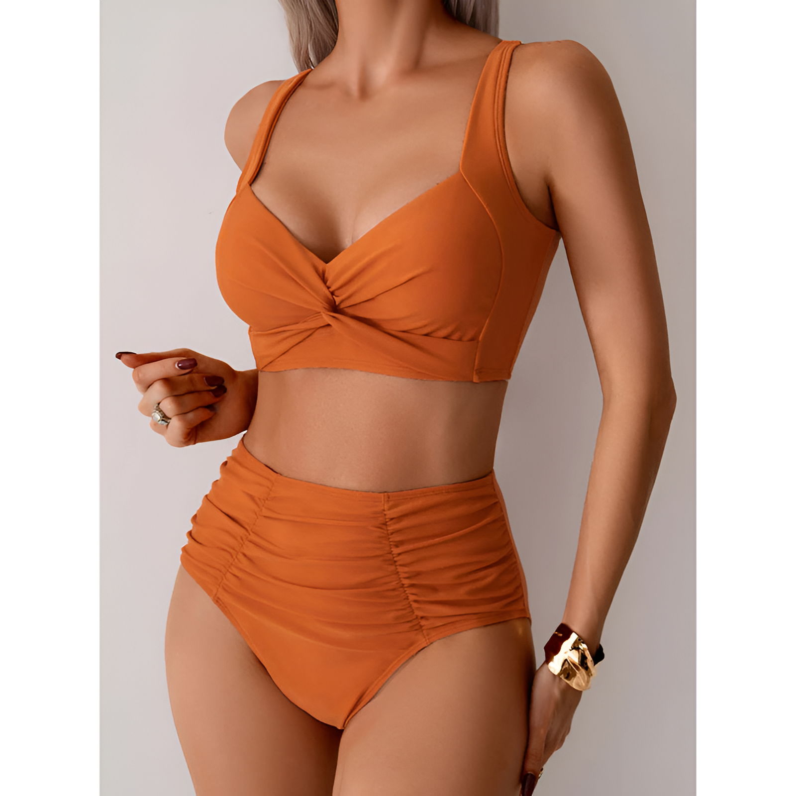 Damesbikini – Strapless – Vormgevend ontwerp – Moderne look