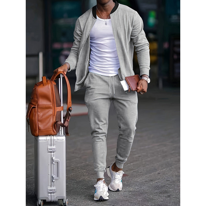 Heren trainingspak – Getailleerd model – Lichtgewicht materiaal – Stijlvolle look