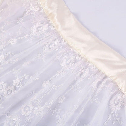Blauwe dirndljurk met blouse en kanten schort – Oktoberfest | Feestelijk traditioneel kostuum voor vrouwen