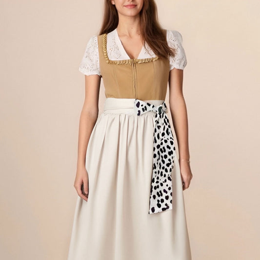 Dirndl met luipaardprint in kaki – Oktoberfest | Een wild statement in moderne traditionele stijl