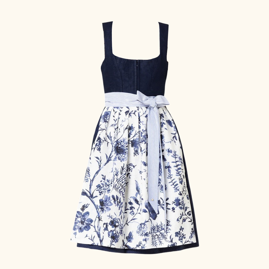 Dirndljurk met blauw bloemenpatroon – Oktoberfest | Romantische klederdracht met schort