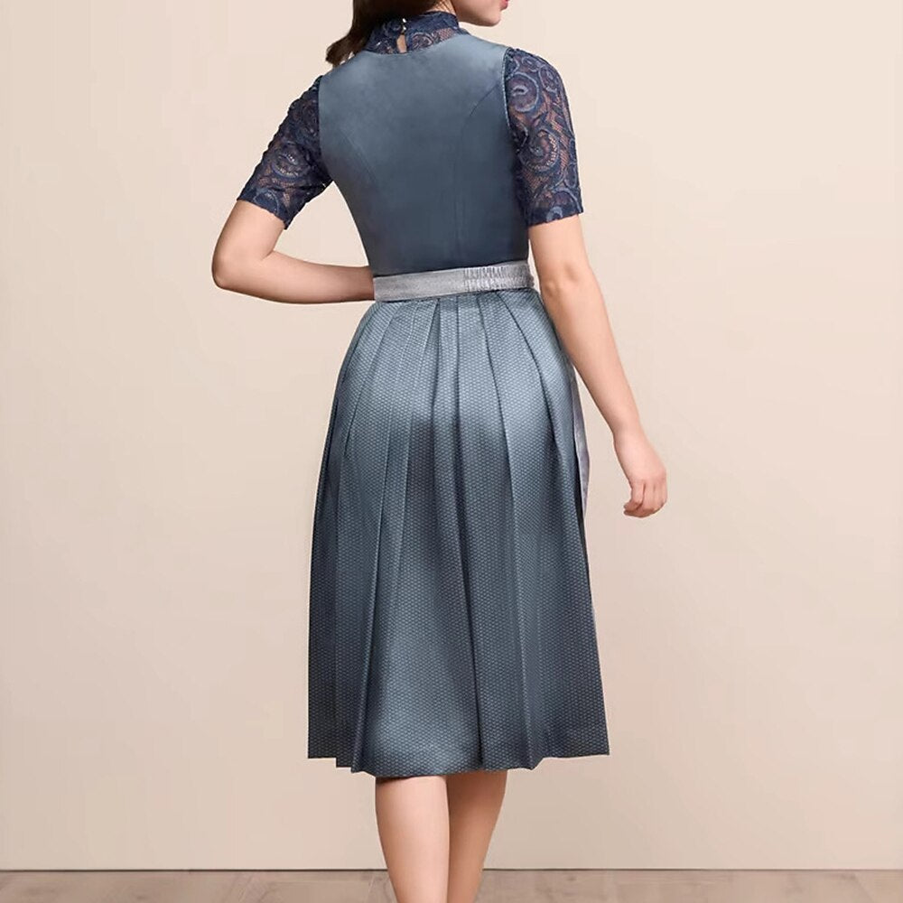 Klassieke dirndljurk in donkerblauw – Oktoberfest | Klederdrachtjurk met schort