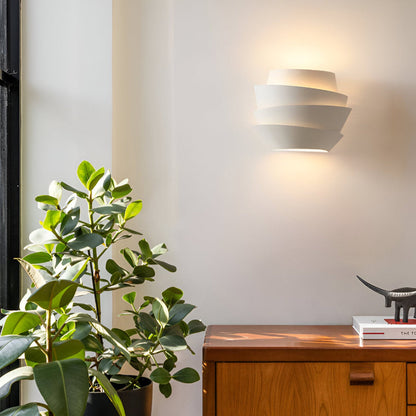 Moderne Wandlamp met Dubbele Stralers – Stijlvolle en Functionele Verlichting voor Uw Huis