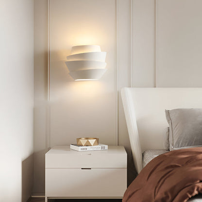 Moderne Wandlamp met Dubbele Stralers – Stijlvolle en Functionele Verlichting voor Uw Huis