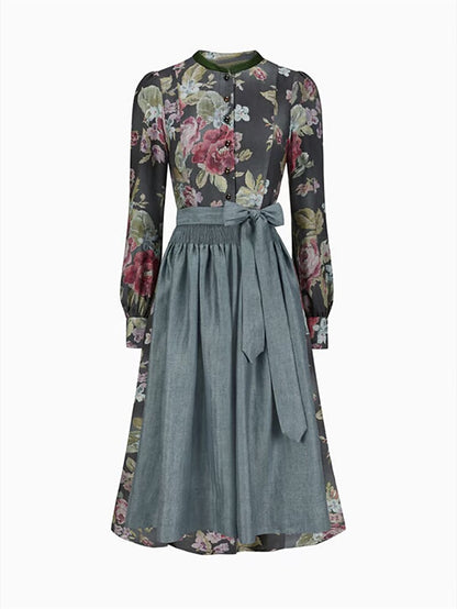 Zwarte vintage dirndljurk met bloemenpatroon – Oktoberfest | Met schort voor een klassieke traditionele stijl