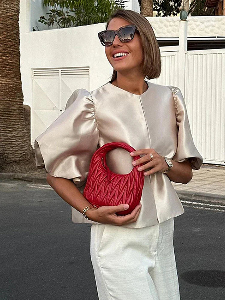 Anna Elegante Blouse met Klokmouwen