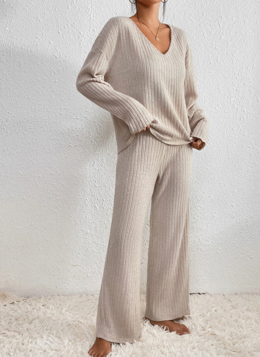 Geribbelde 2-Delige Dames Set - Geribbelde Stof - V-Hals Trui - Relaxed Fit
