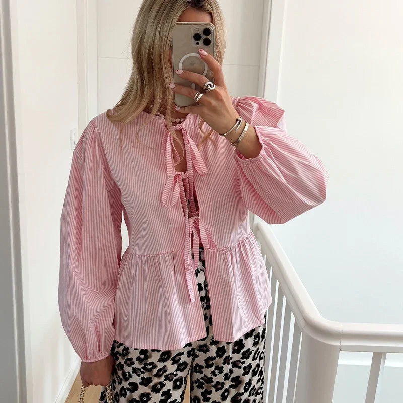 Dames Blouse – Elegante strepen – Verstelbare sluiting – Veelzijdige stijl